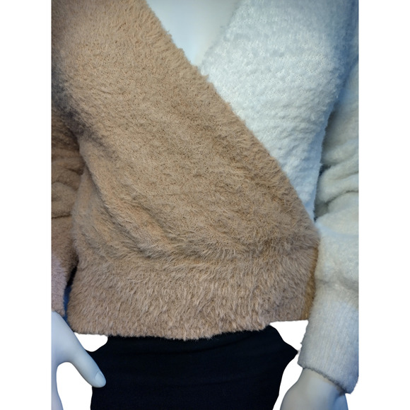 Almost Famous Womens Crisscross Sweater White Brown Large 100% Polyester - Picture 2 of 16